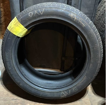 (USAGÉ) 2 Pneus Maxtrek 215/55r18 (HIVER), 9/32. #P215/55r18 maxtrek