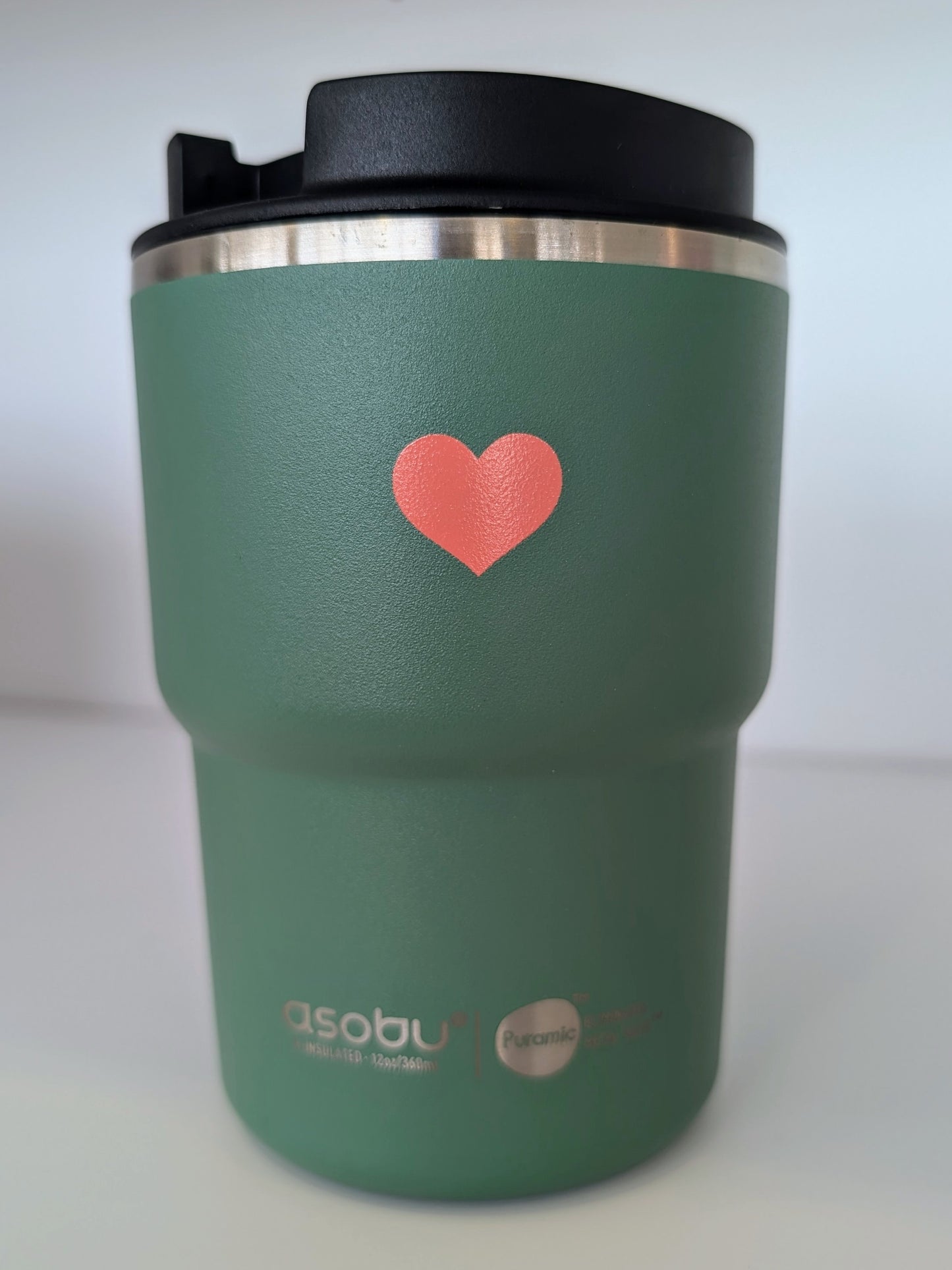Tasse isolée de camping