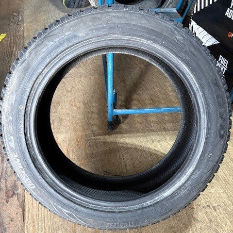 (USAGÉ) 4 Pneus Toyo Observe 235/50R19 (HIVER). Usure 9/32. #P235/50R19 Toyo Observe