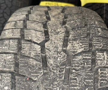 (USAGÉ) 4 Pneus Toyo Observe 255/65R18 (HIVER), usure 7/32. #P255/65R18 Toyo Observe GSI-6