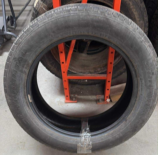 (USAGÉ) 4 Pneus 255/55r20 Continental Crosscontact, usure 8/32. #P255/55R20 Continental Crosscontact